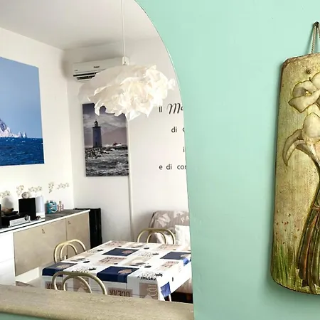 N284 - Numana, Bilocale Con Terrazzo Vista Mare Нумана